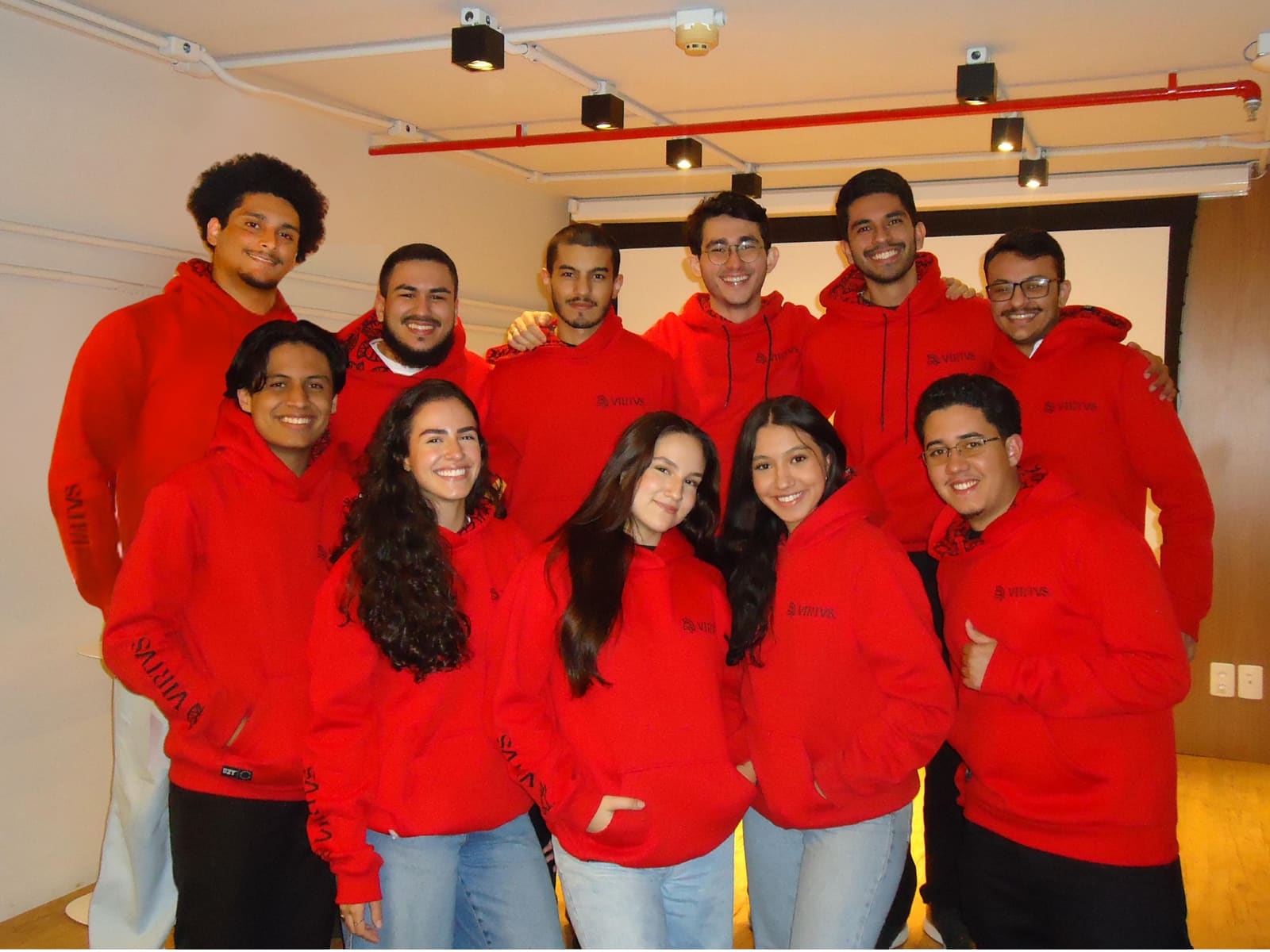 The Team Behind Virtvs